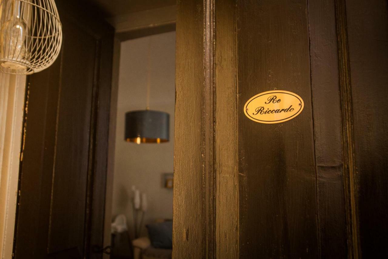 Suite Re Riccardo Caserta Exterior photo
